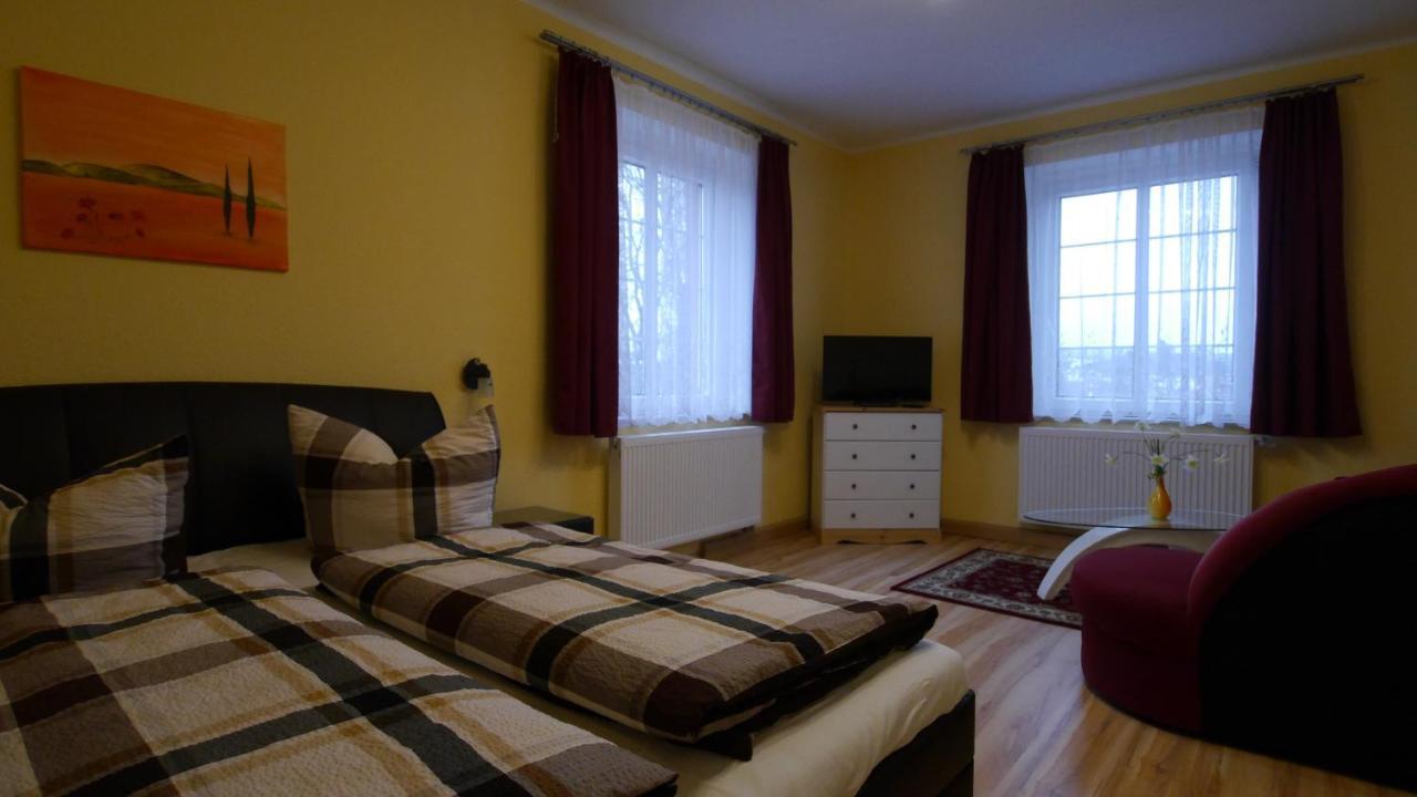 Villa Am Ehrensteig Айзенах Екстериор снимка